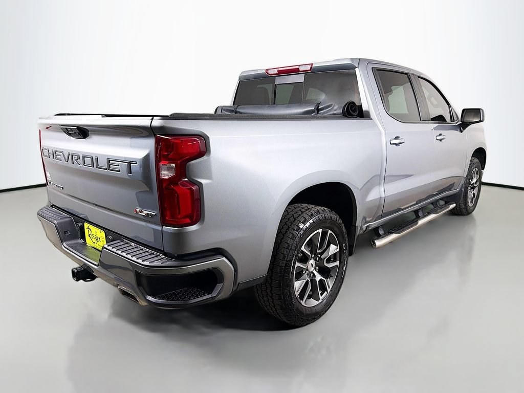Used 2023 Chevrolet Silverado 1500 RST AWD/4WD image 6