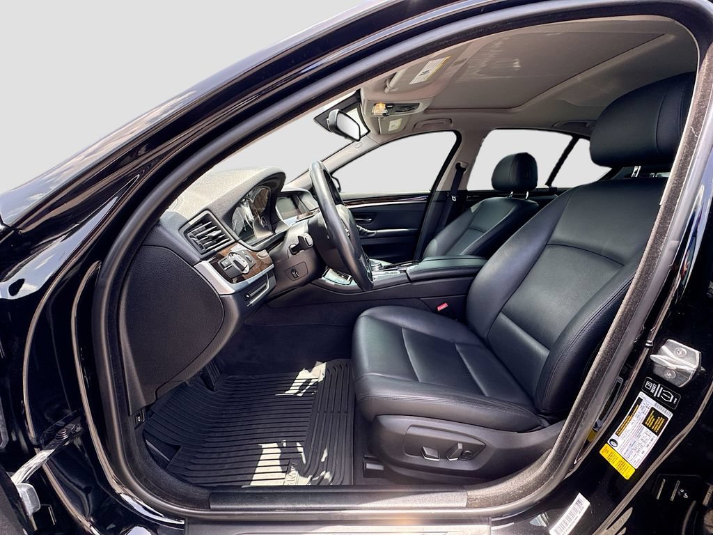 Used 2015 BMW 535i Sedan RWD image 25