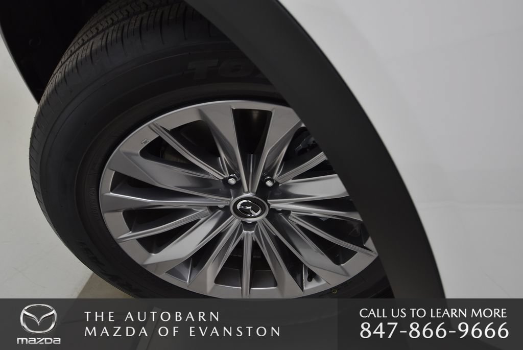 Certified 2025 MAZDA CX-90 3.3 Turbo w/ Preferred Package AWD/4WD image 33