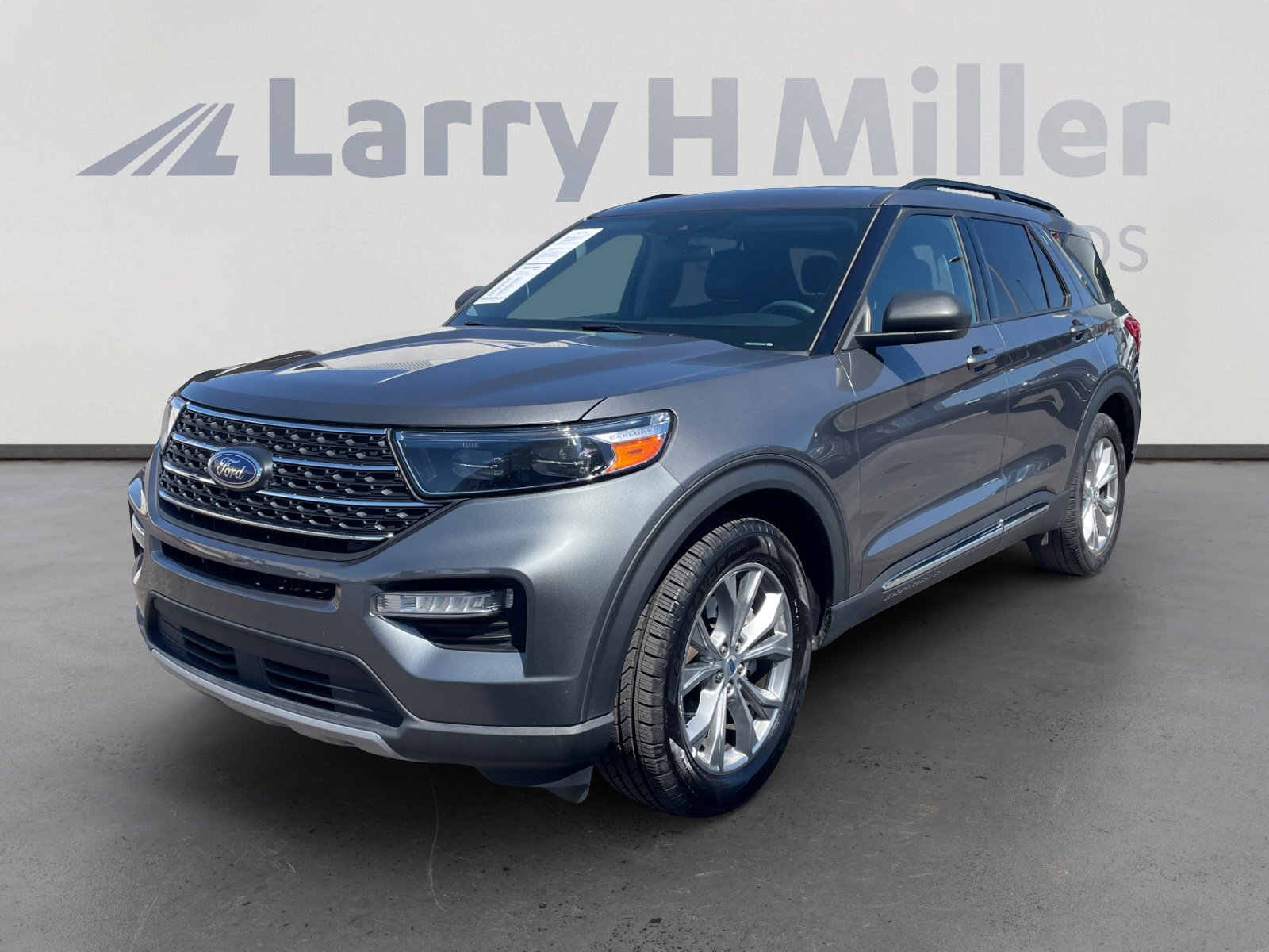Certified 2023 Ford Explorer XLT w/ Equipment Group 202A RWD video 1