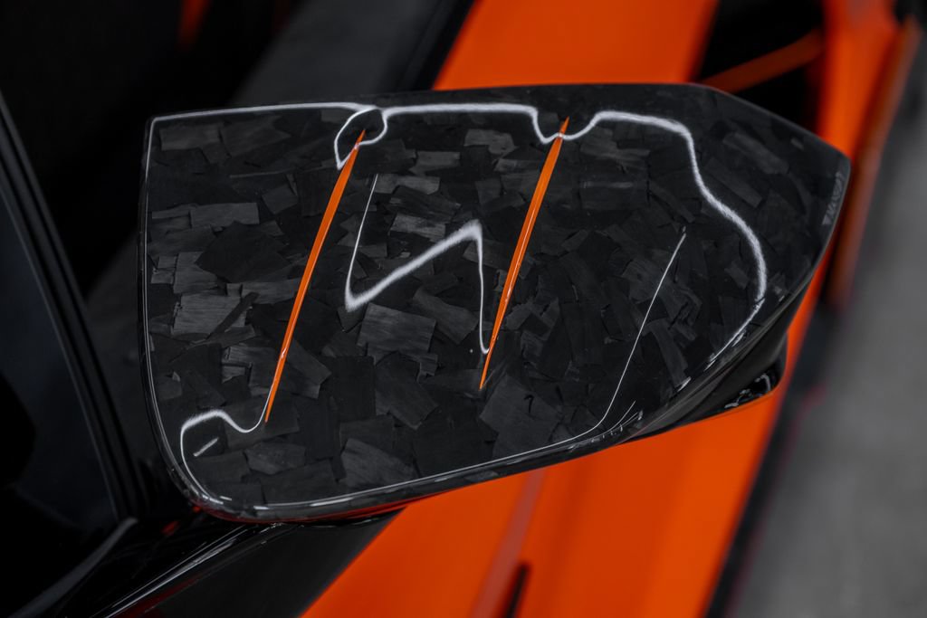 Used 2024 Lamborghini Revuelto AWD/4WD image 33