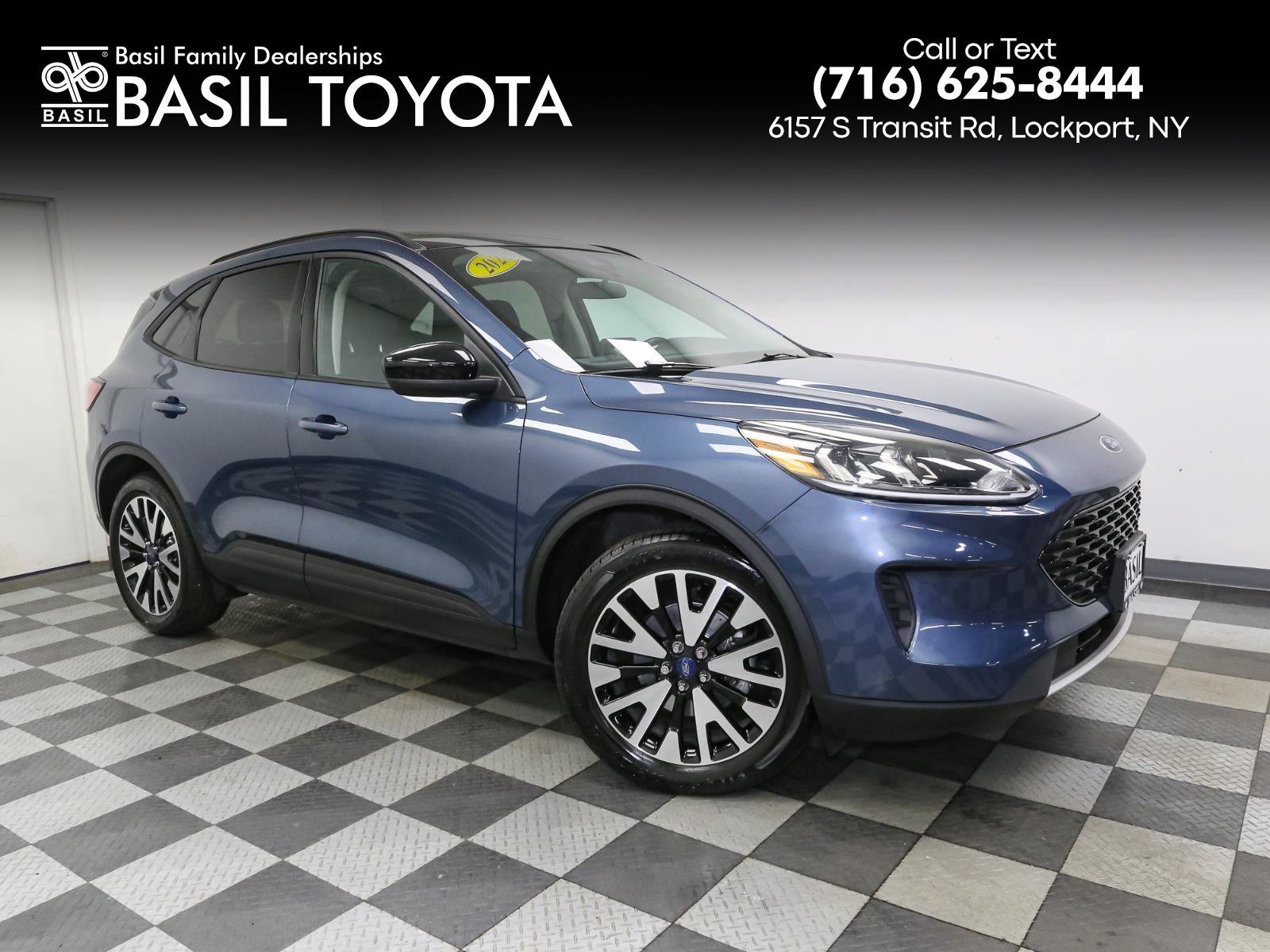 Used 2020 Ford Escape SE Sport AWD/4WD image 1