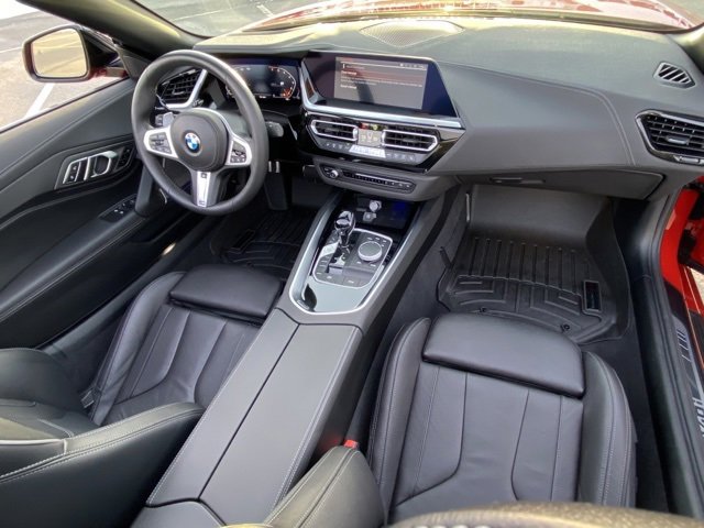 Used 2024 BMW Z4 M40i w/ Premium Package image 21