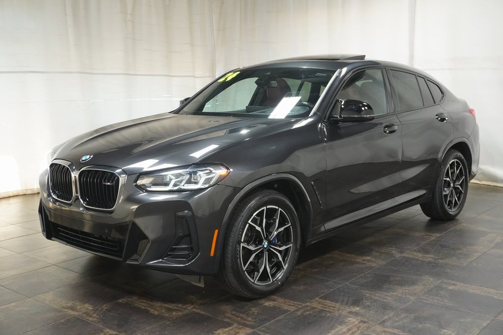 Certified 2024 BMW X4 M40i w/ Premium Package image 2