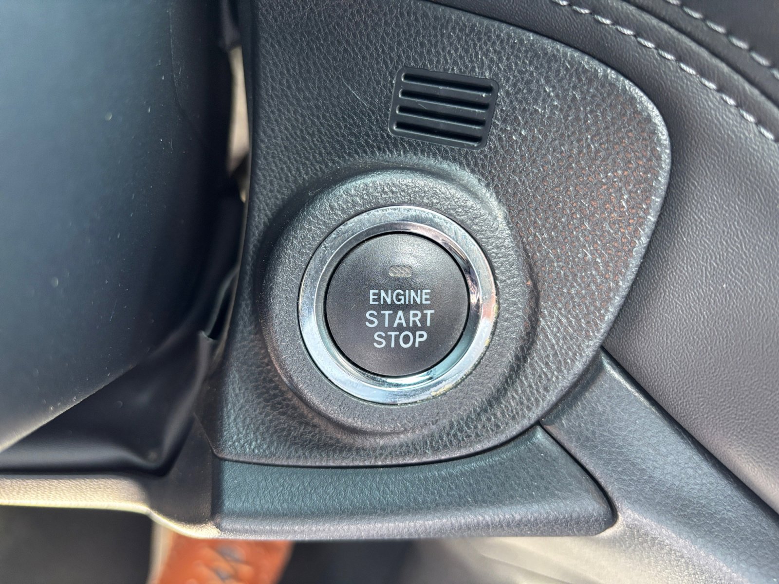 Used 2024 Subaru Outback Touring XT image 30