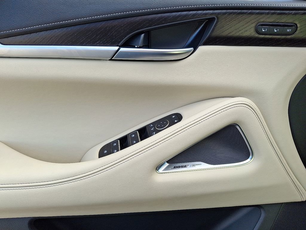 Used 2025 INFINITI QX60 Sensory w/ Vision Package image 13