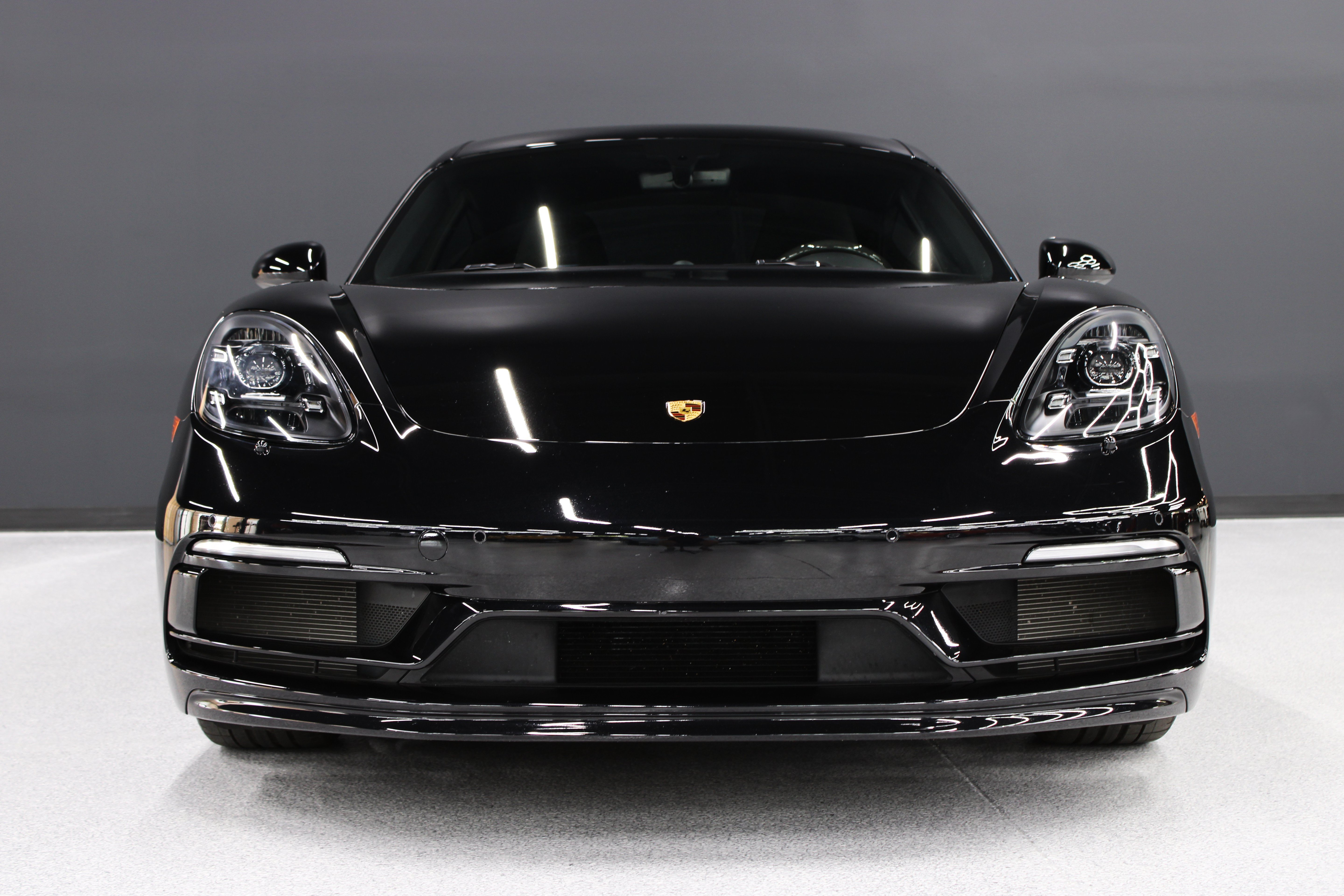 Used 2025 Porsche 718 Cayman S w/ Sportdesign Package RWD image 40