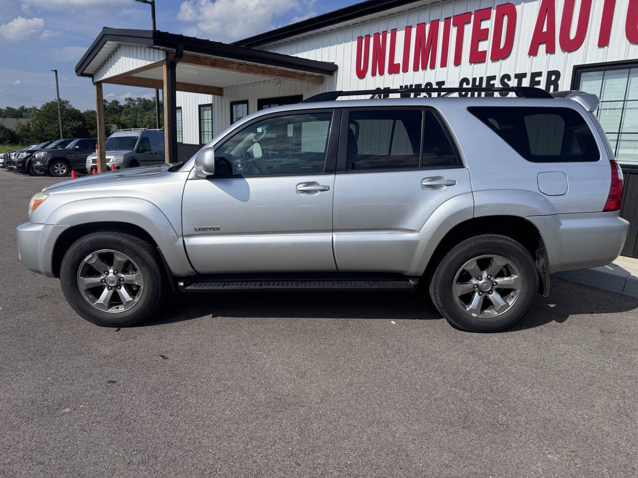Used 2008 Toyota 4Runner Limited w/ Limited Extra Value Pkg 1 RWD image 11
