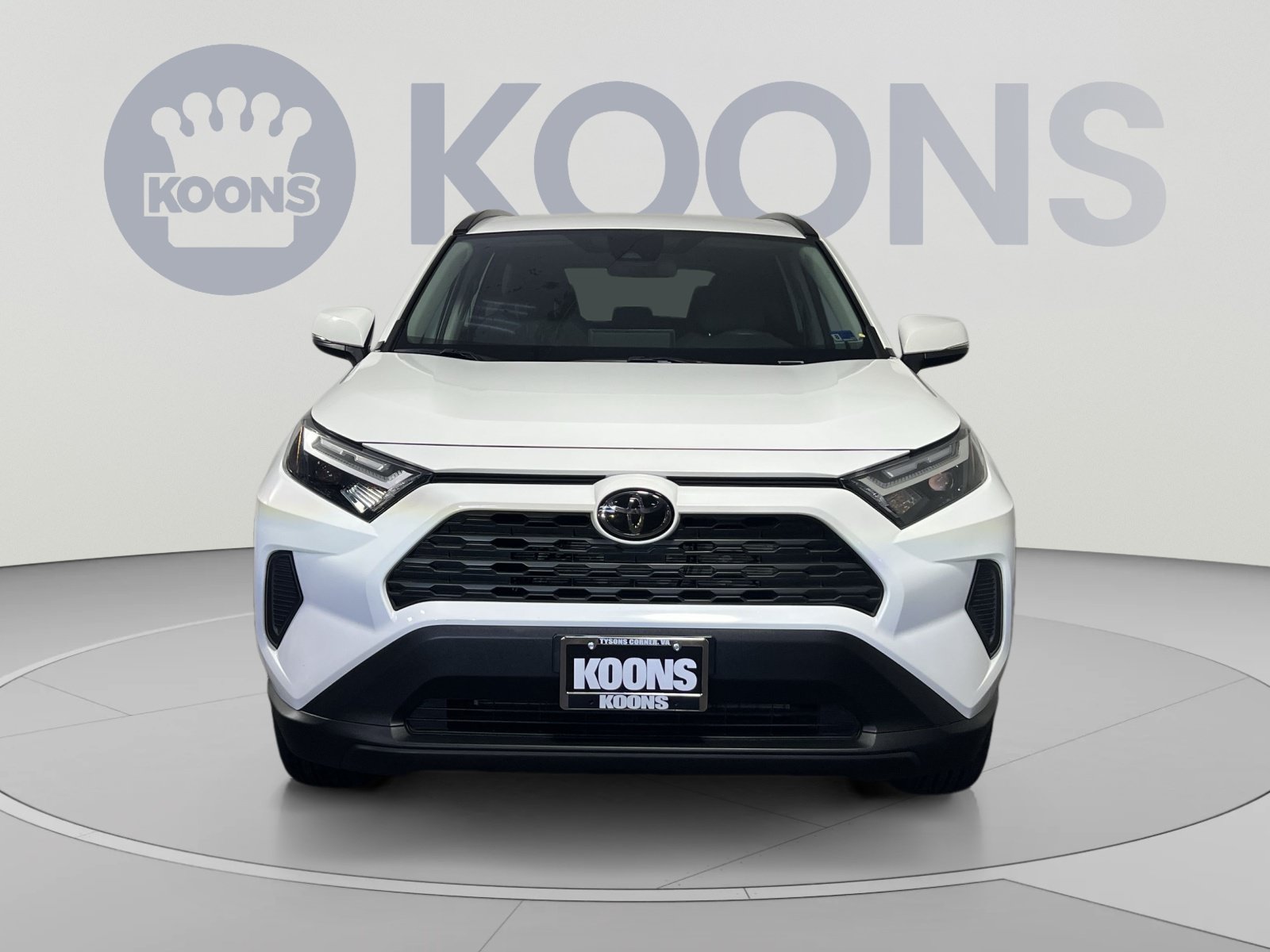 Used 2025 Toyota RAV4 XLE AWD/4WD image 11