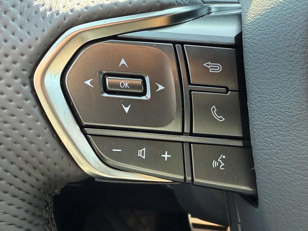 Used 2026 Lexus TX 500h AWD w/ Technology Package image 22