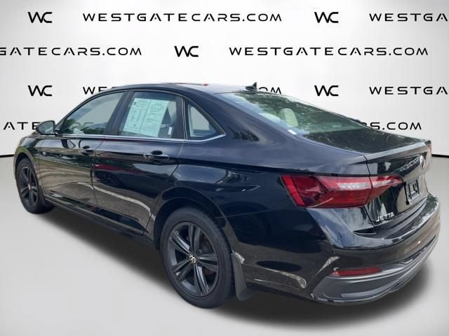 Used 2022 Volkswagen Jetta SE FWD image 11