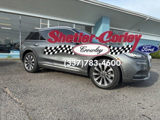 Used 2022 Lincoln Corsair Reserve w/ Equipment Group 201A image 2