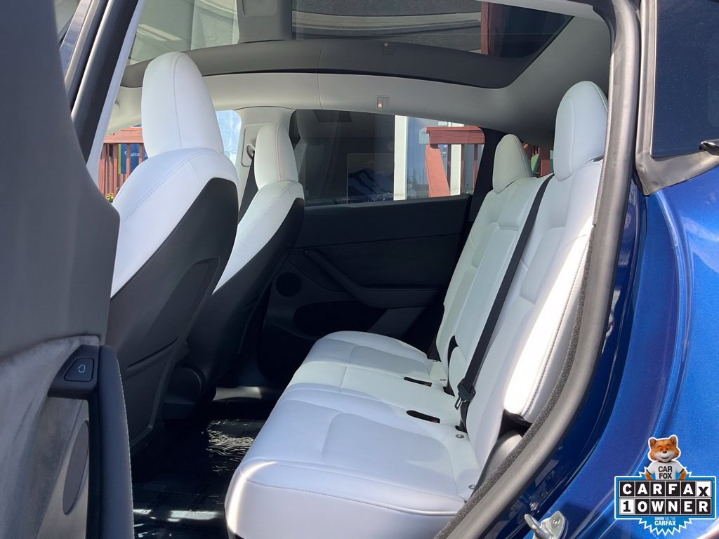 Used 2024 Tesla Model Y Performance AWD/4WD image 8