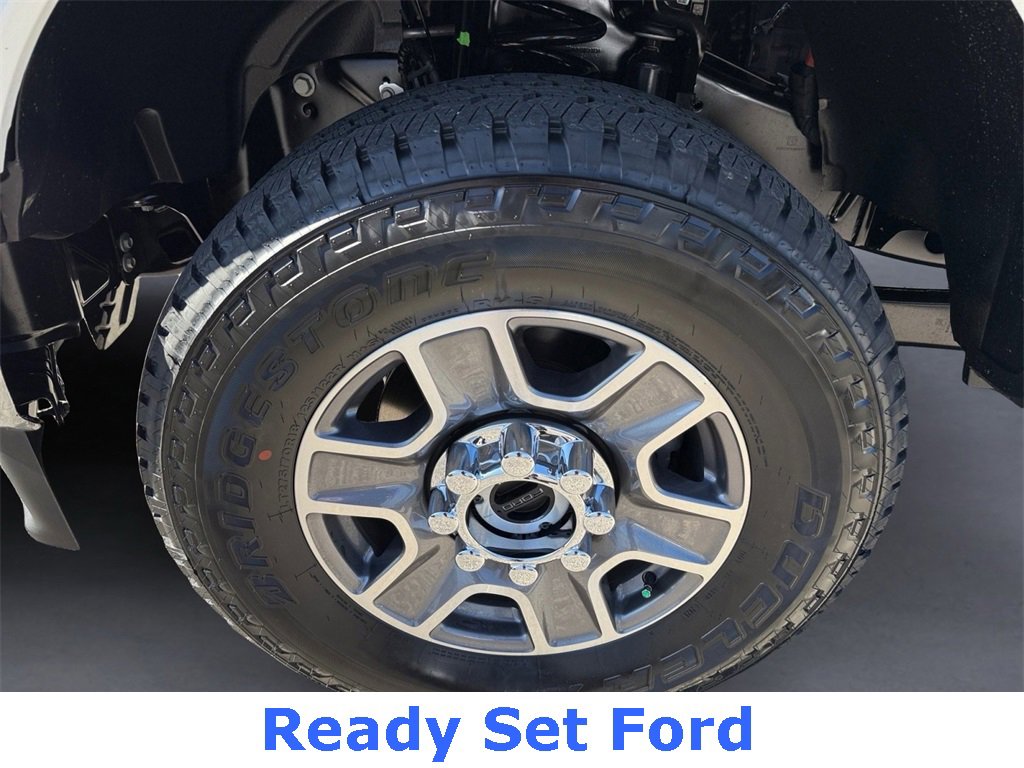 New 2026 Ford F250 Lariat image 9