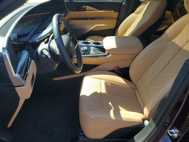 Used 2025 Cadillac Escalade IQ Sport 2 w/ LPO, ONYX Package AWD/4WD image 5