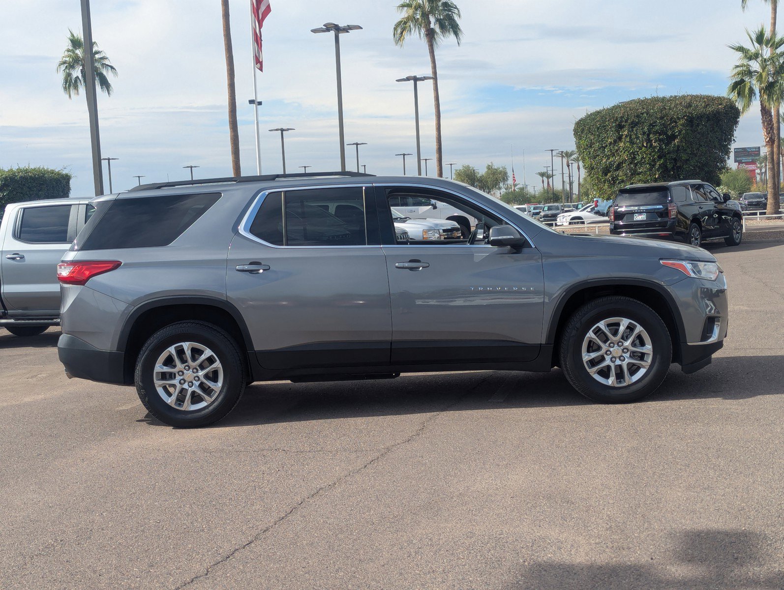 Certified 2021 Chevrolet Traverse LT image 7