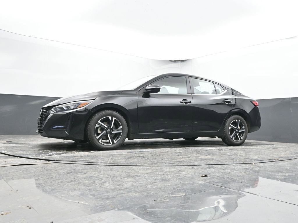 Used 2024 Nissan Sentra SV FWD image 38