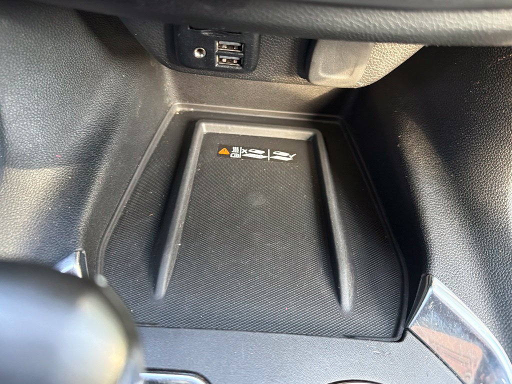 Used 2023 Chevrolet Traverse Premier w/ Redline Edition AWD/4WD image 18