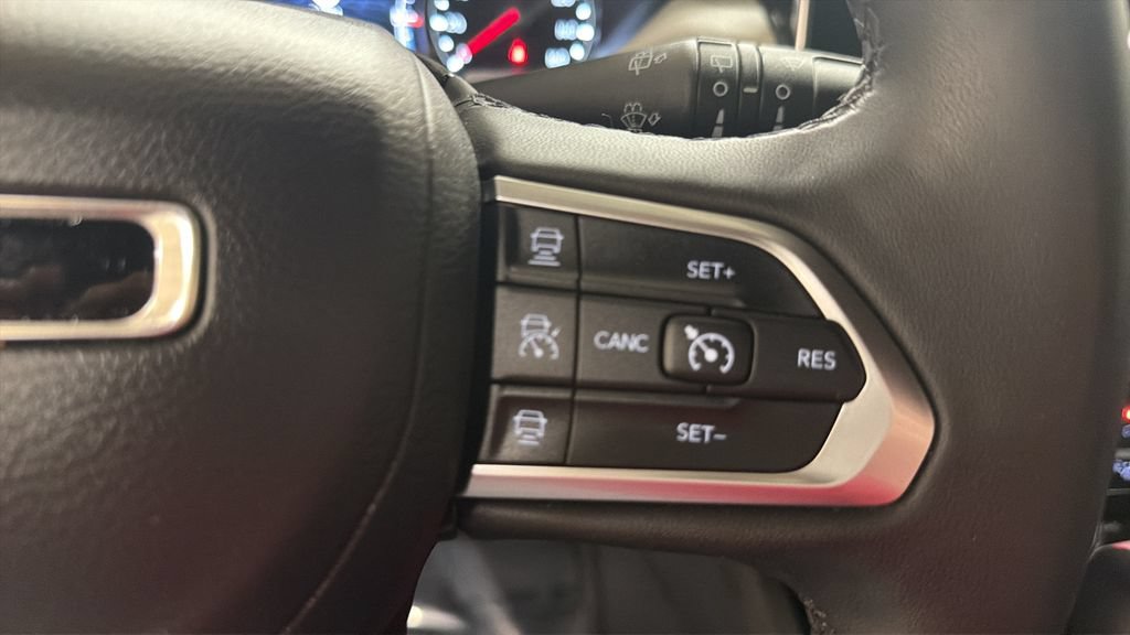 Used 2024 Jeep Compass Limited AWD/4WD image 18
