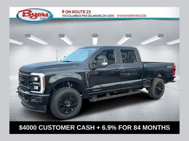 New 2026 Ford F350 Lariat w/ Black Appearance Package