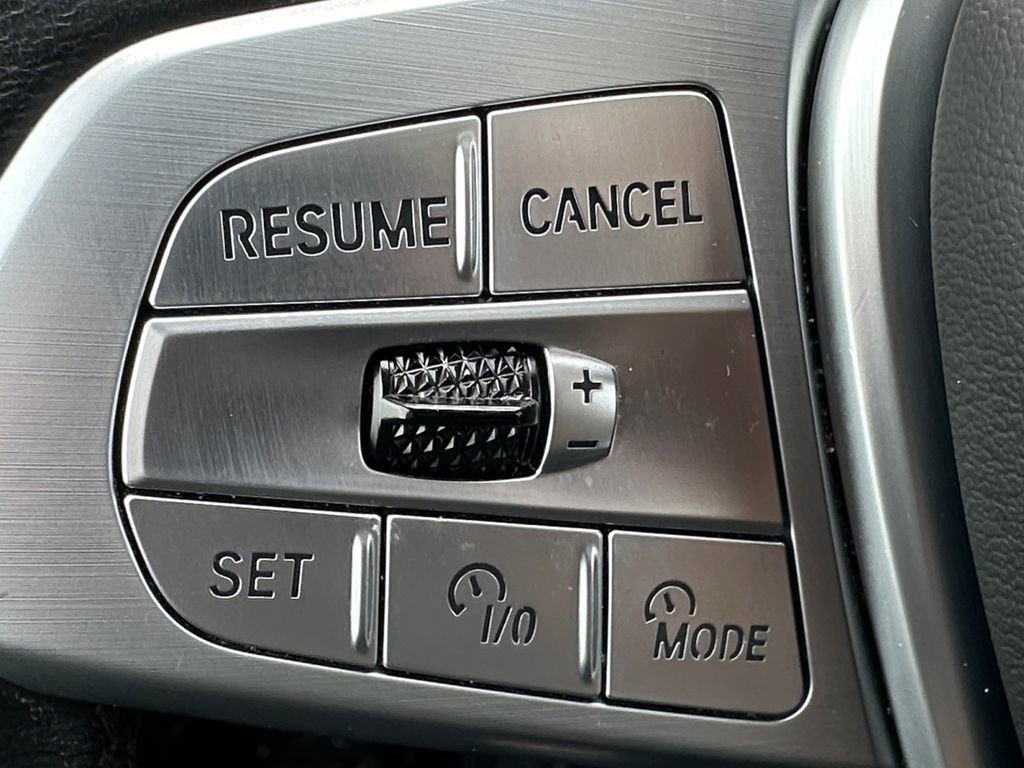 Used 2025 BMW X7 xDrive40i image 20