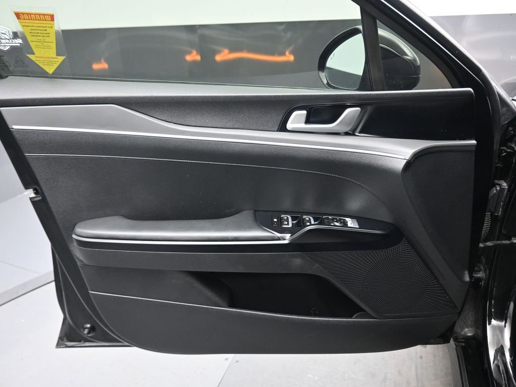 Used 2022 Kia K5 GT-Line w/ GT-Line Awd Premium Package image 9