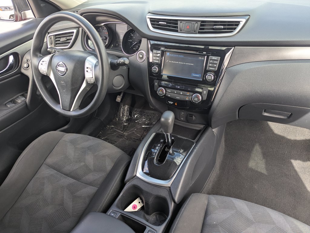 Used 2016 Nissan Rogue SV w/ SV Premium Package FWD image 36