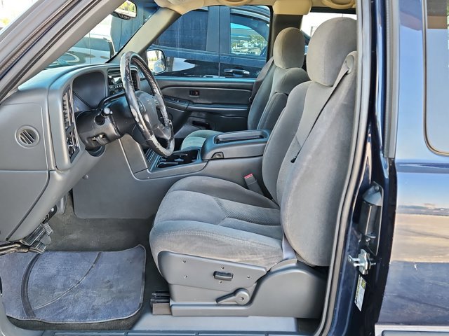 Used 2005 Chevrolet Silverado 1500 LS w/ Safe And Sound Package RWD image 13