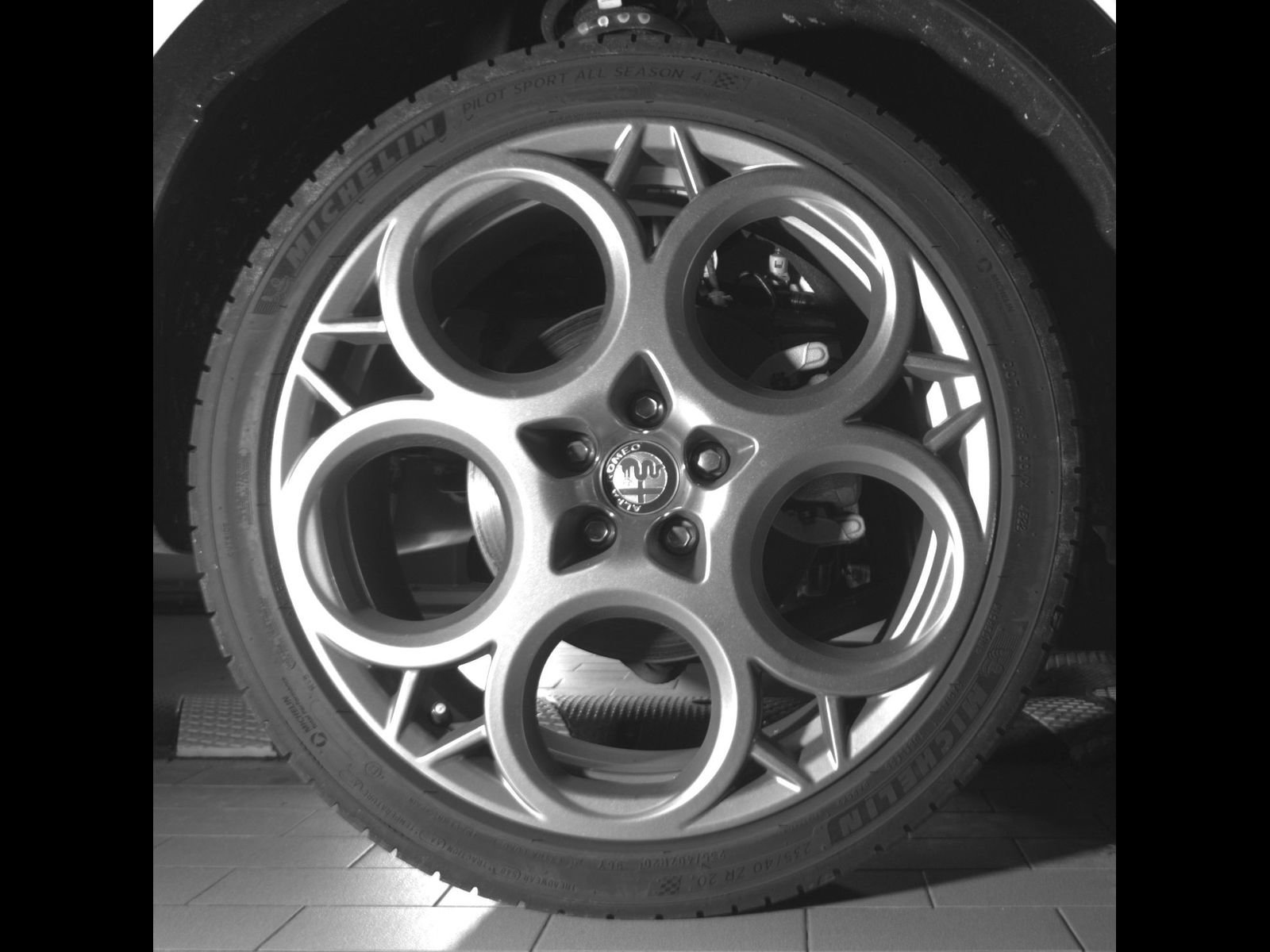 Used 2024 Alfa Romeo Tonale Ti AWD/4WD image 24