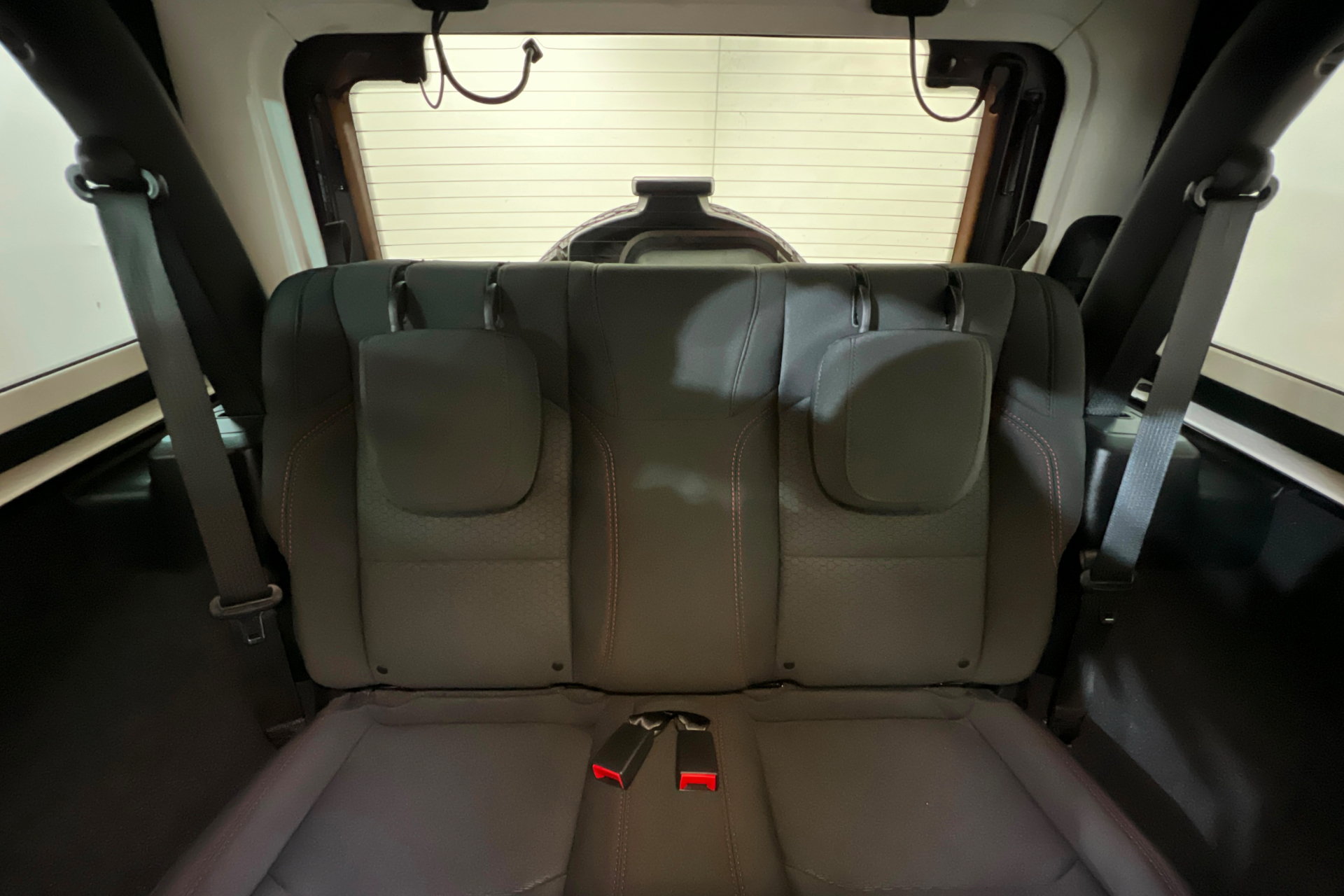 Used 2021 Jeep Wrangler Rubicon AWD/4WD image 21
