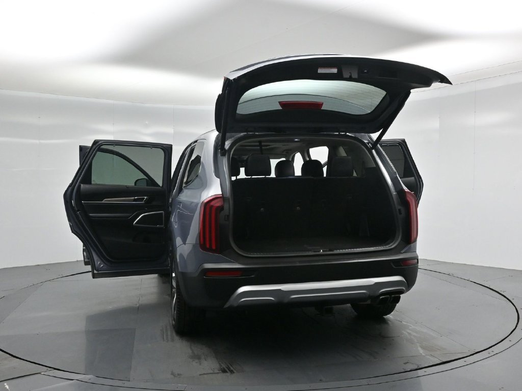 Used 2021 Kia Telluride EX w/ EX Premium Package FWD image 34