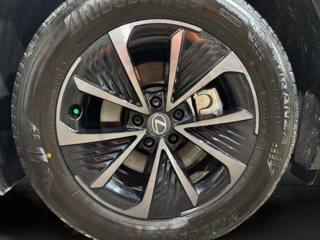 Certified 2026 Lexus RZ 350e 2WD w/ Accessory Package (2T) image 32