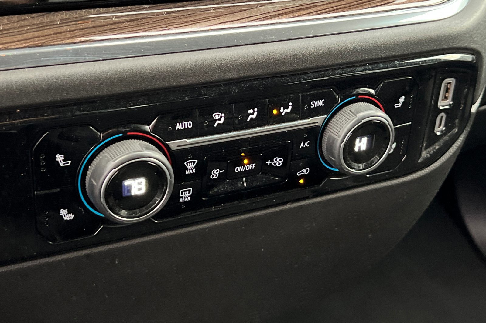 Used 2024 Chevrolet Silverado 1500 LT w/ Protection Package image 20