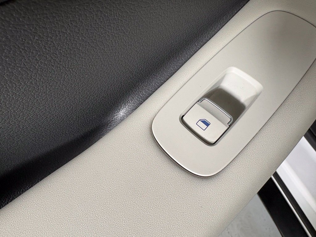 Used 2025 Hyundai Sonata SEL FWD image 36