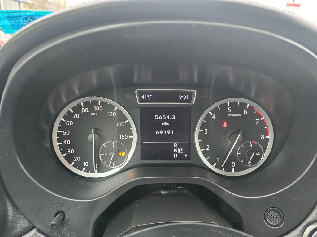 Used 2018 INFINITI QX30 Premium w/ Cargo Package image 19