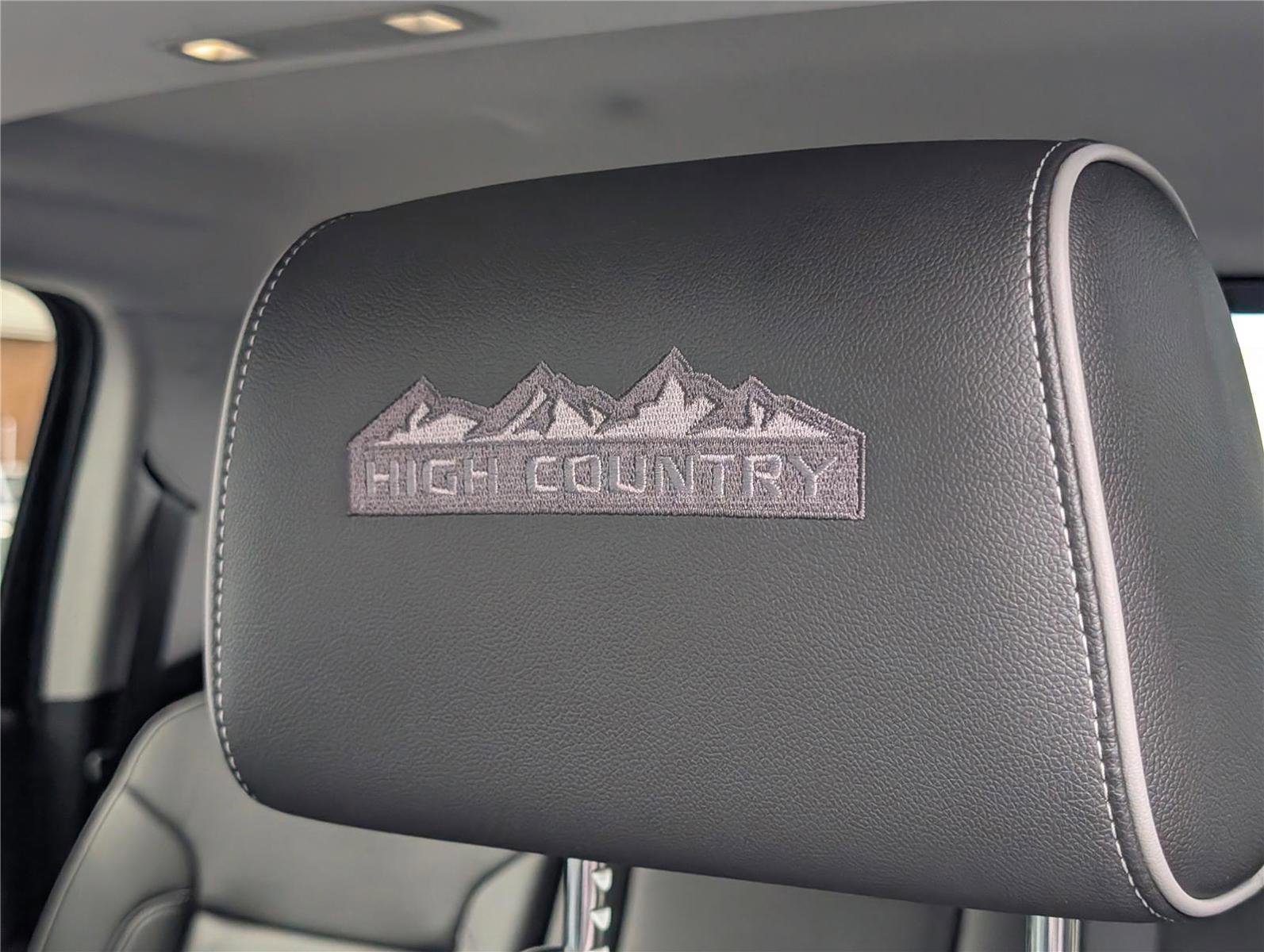 Used 2018 Chevrolet Silverado 1500 High Country w/ High Desert Package image 23