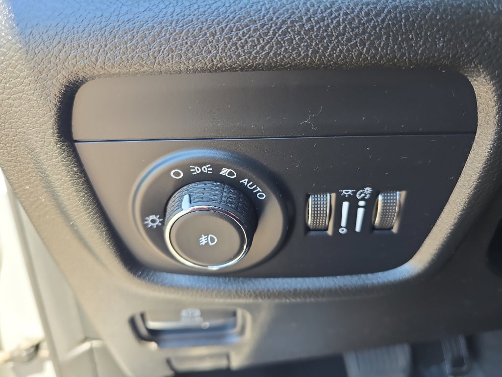 Used 2021 Jeep Grand Cherokee L Limited image 16