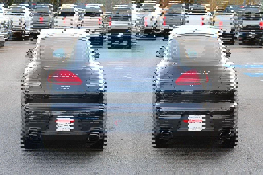 Used 2016 Porsche Panamera Edition image 6