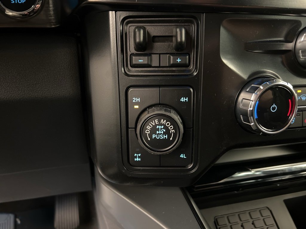 New 2026 Ford F350 Lariat image 17
