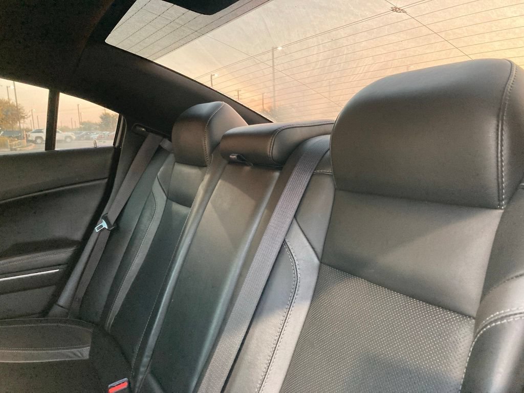 Used 2021 Dodge Charger SXT w/ Leather Interior Group RWD image 9
