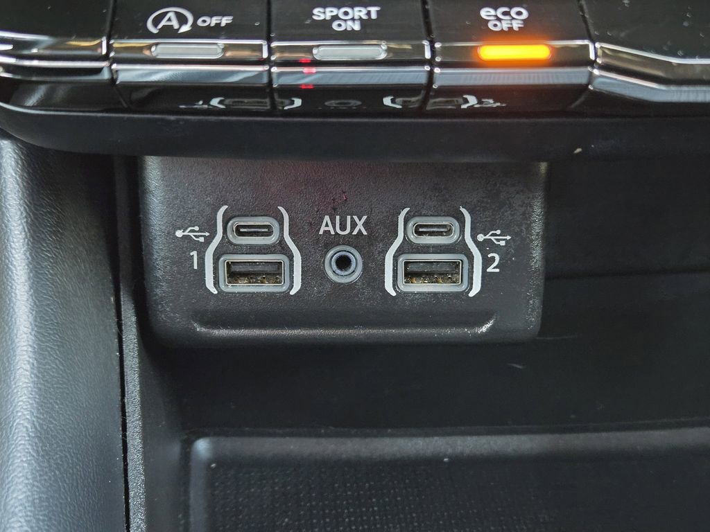 Used 2024 Dodge Durango GT image 22