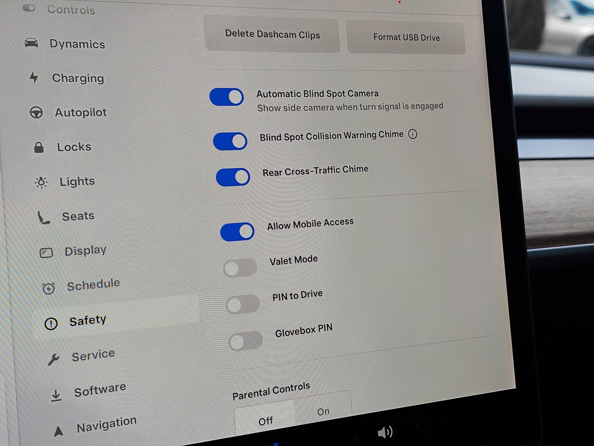 Used 2022 Tesla Model 3 image 33