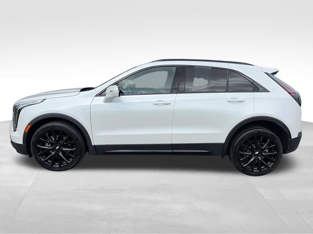 Used 2023 Cadillac XT4 Sport w/ LPO, Onyx Lite Package AWD/4WD image 10