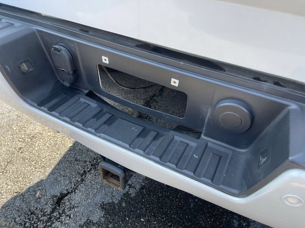Used 2016 GMC Sierra 1500 Denali AWD/4WD image 7