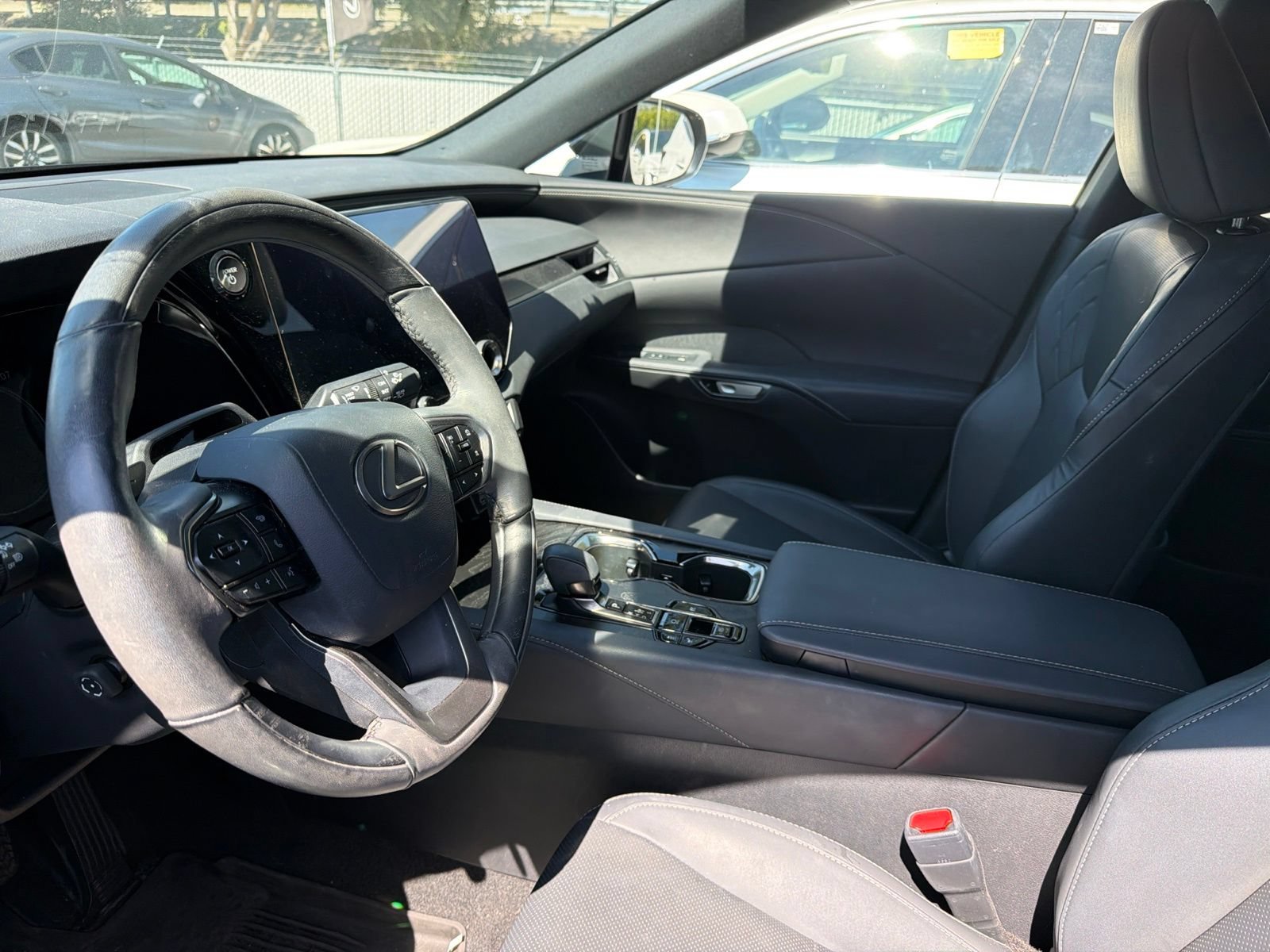 Used 2023 Lexus RX 350h AWD/4WD image 5
