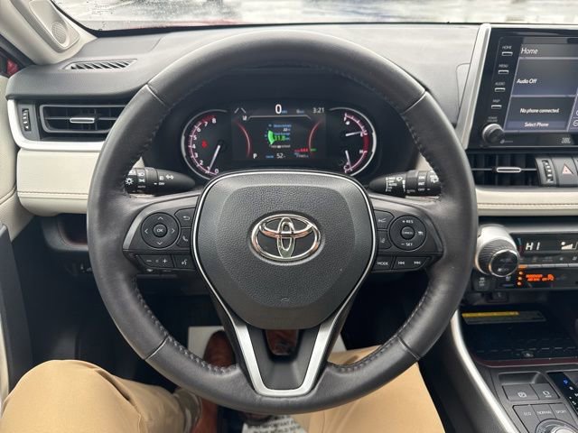 Used 2021 Toyota RAV4 Limited AWD/4WD image 20