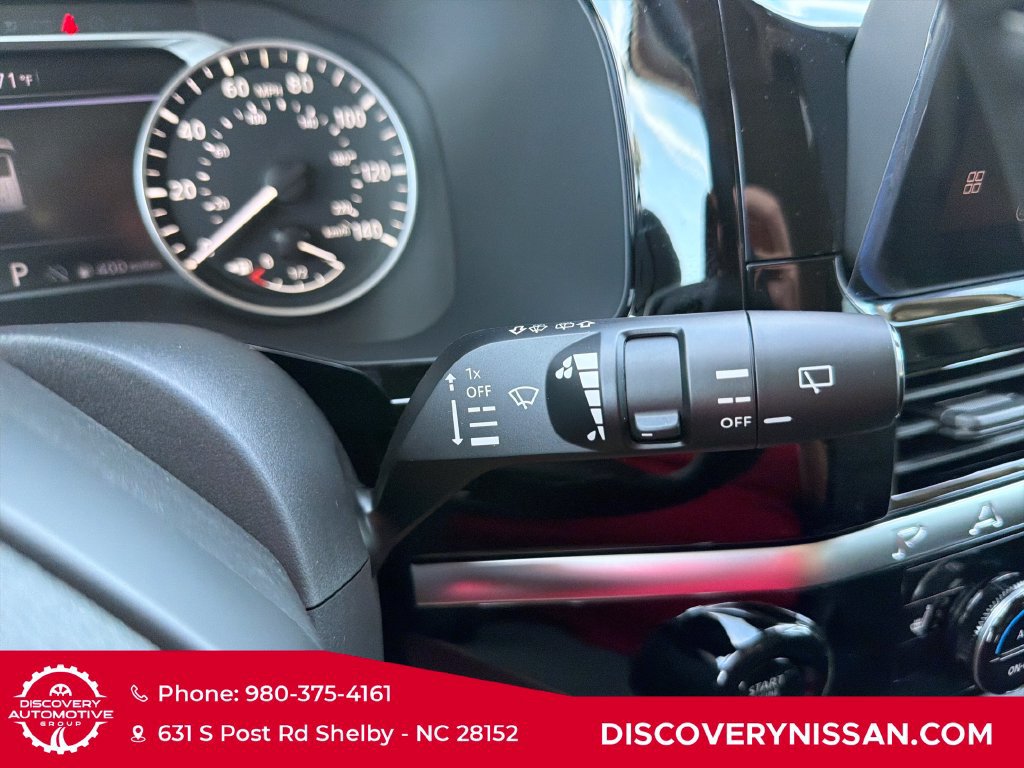 New 2026 Nissan Pathfinder SV w/ SV Premium Package FWD image 25