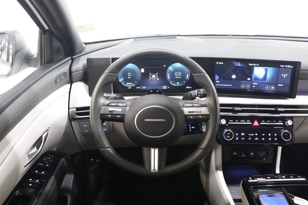 Used 2026 Hyundai Tucson Limited AWD/4WD image 12