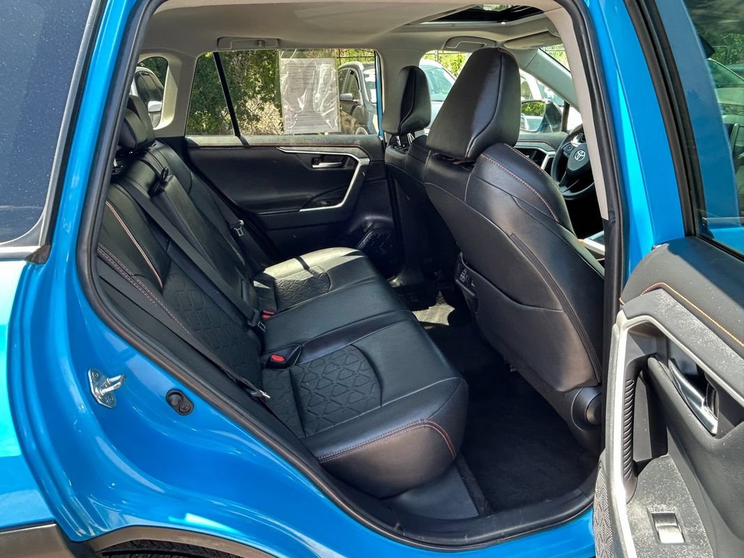 Used 2020 Toyota RAV4 Adventure AWD/4WD image 18