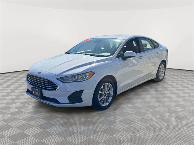 Used 2019 Ford Fusion SE FWD image 3